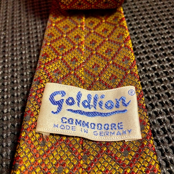 Goldlion Commodore Germany Mens Neck Tie 52” Length Vintage Diamond Pattern - Picture 3 of 3